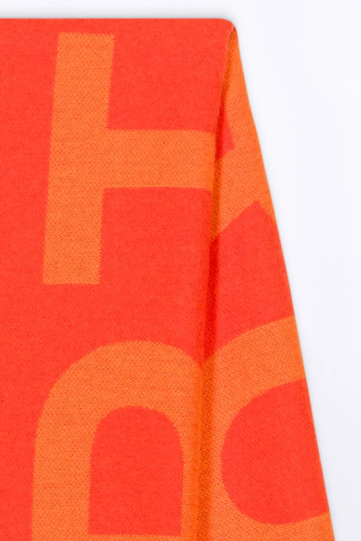 Echarpes & Gants*Gertrude Echarpe Unisexe En Maille Jacquard Bicolore Mathilde Orange