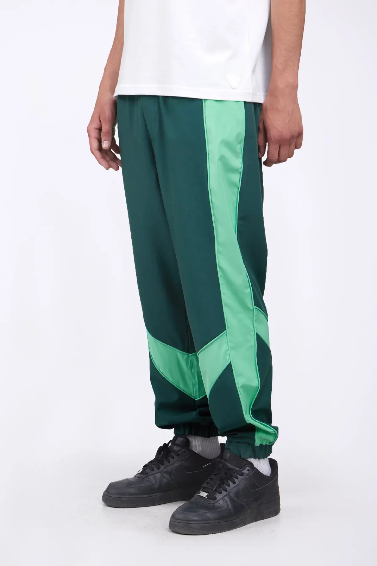 Pantalons*Gertrude Pantalon De Jogging Ample Bi-Matiere Elvis Dark Green