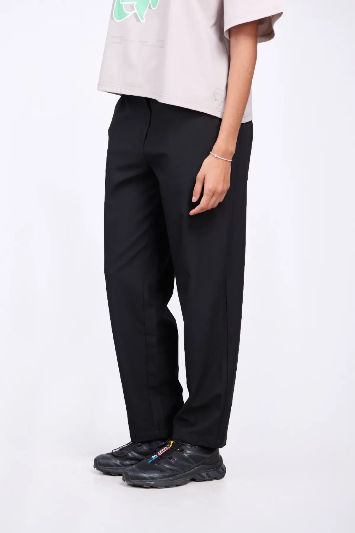 Pantalons*Gertrude Pantalon De Tailleur Stretch Coupe Droite Fleur Black