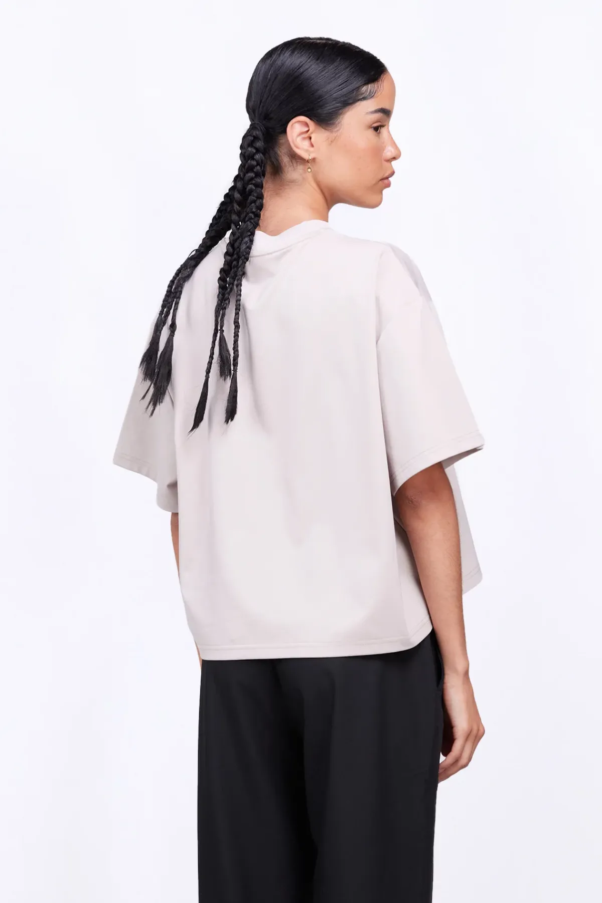 T-Shirts*Gertrude T-Shirt Col Rond Imprime A La Poitrine Suzon Ciment