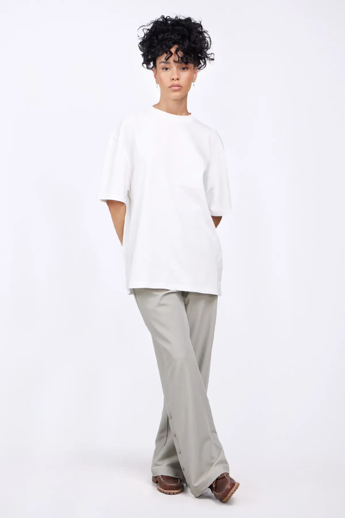 T-Shirts*Gertrude T-Shirt Unisexe Regular Imprime Dos Leonce Twisted Optic White